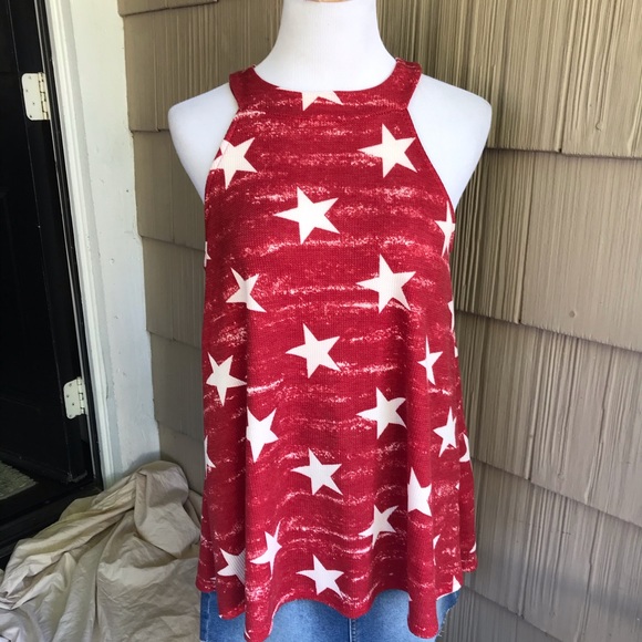 NWT GeeGee red star tank w/keyhole back - Picture 2 of 5